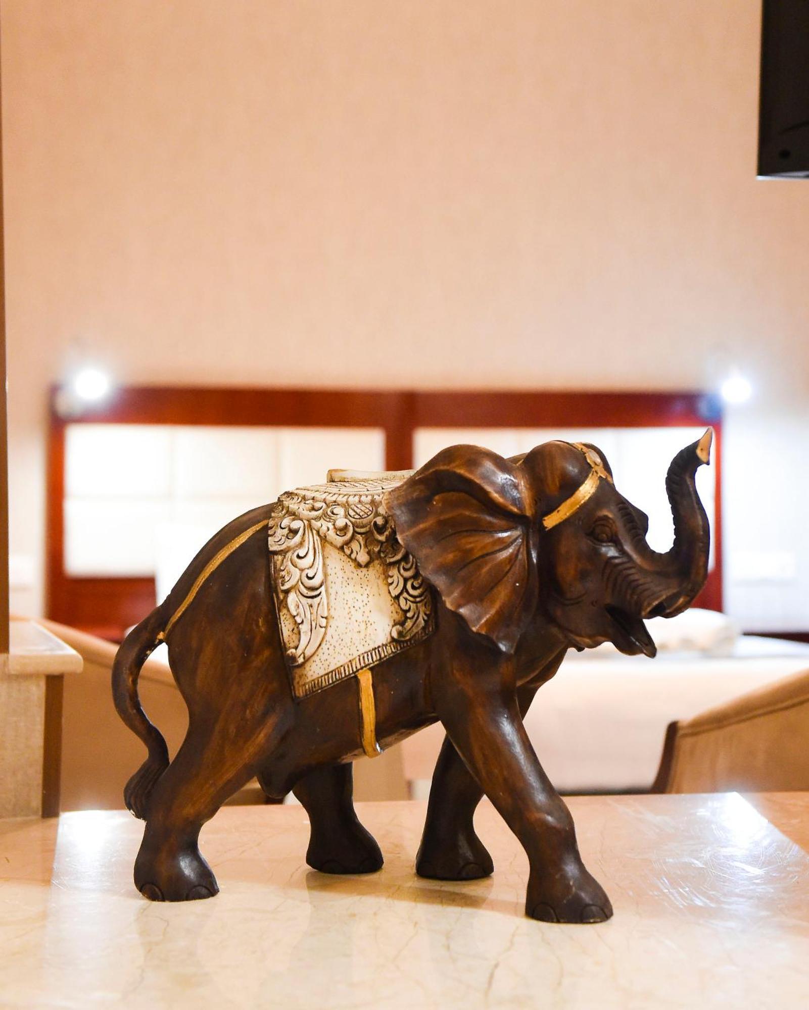 Kraveli Hotel Tbilisi ภายนอก รูปภาพ