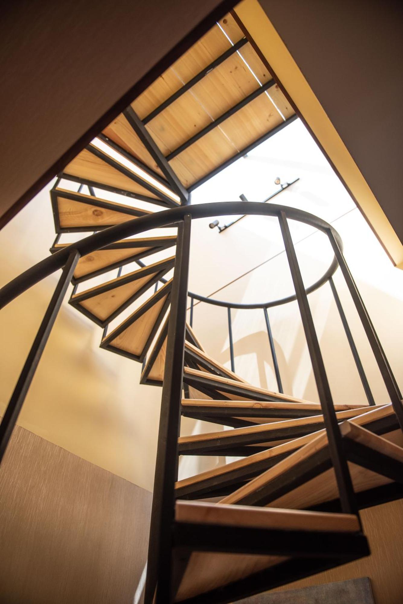 Kraveli Hotel Tbilisi ภายนอก รูปภาพ