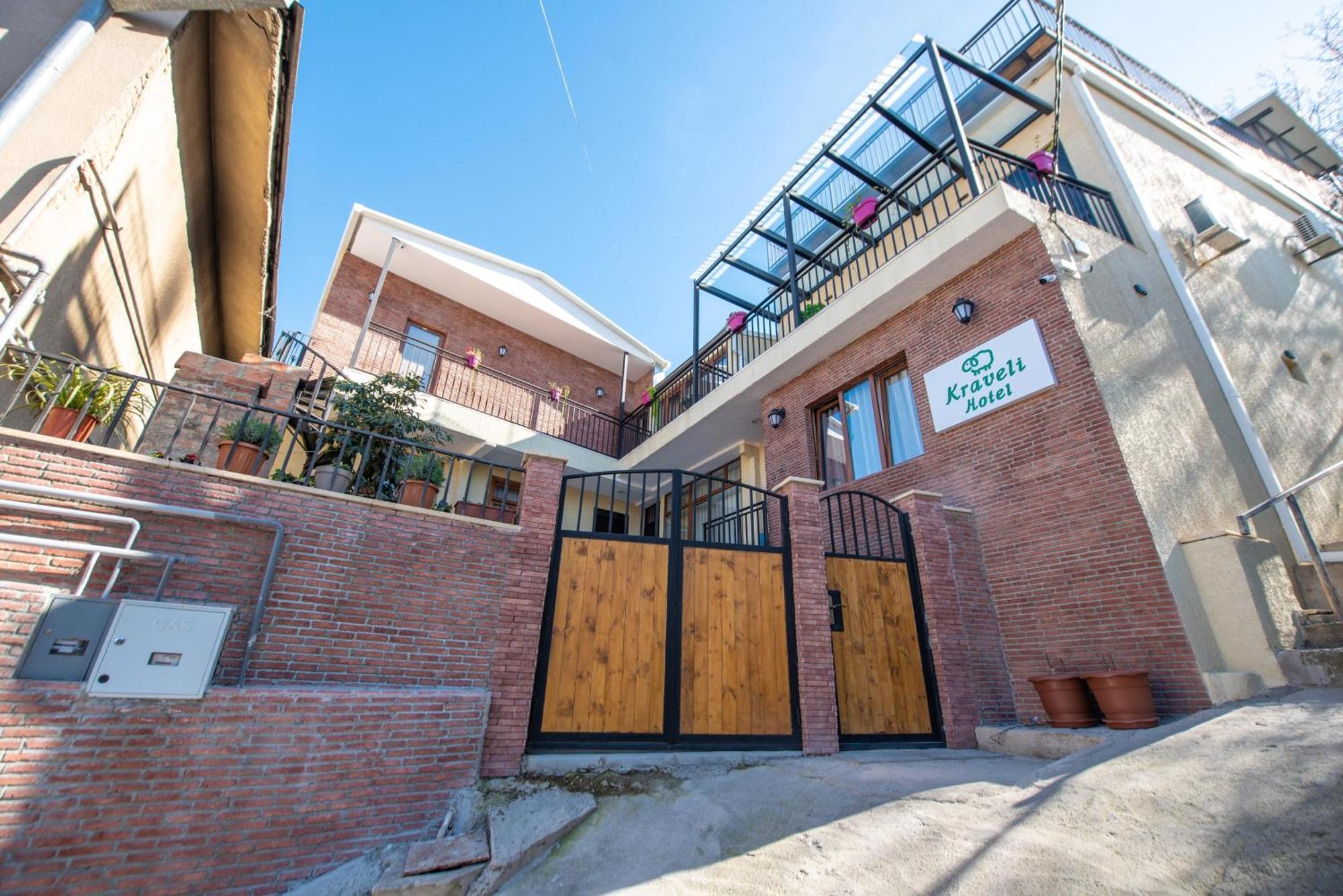 Kraveli Hotel Tbilisi ภายนอก รูปภาพ
